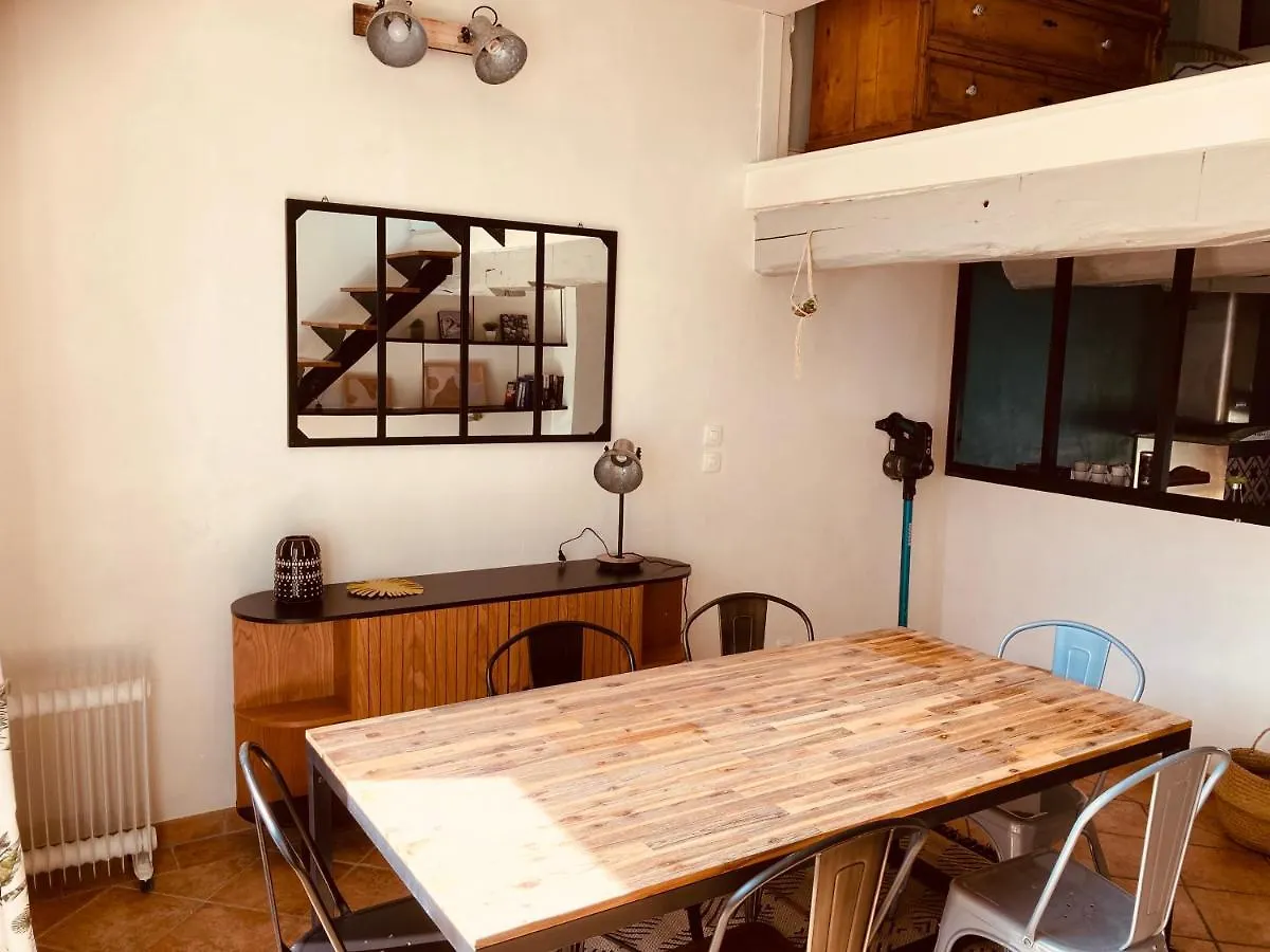 Holiday home Maison En Pierre De70 M2 Au Coeur D'Un Hameau Seyssel