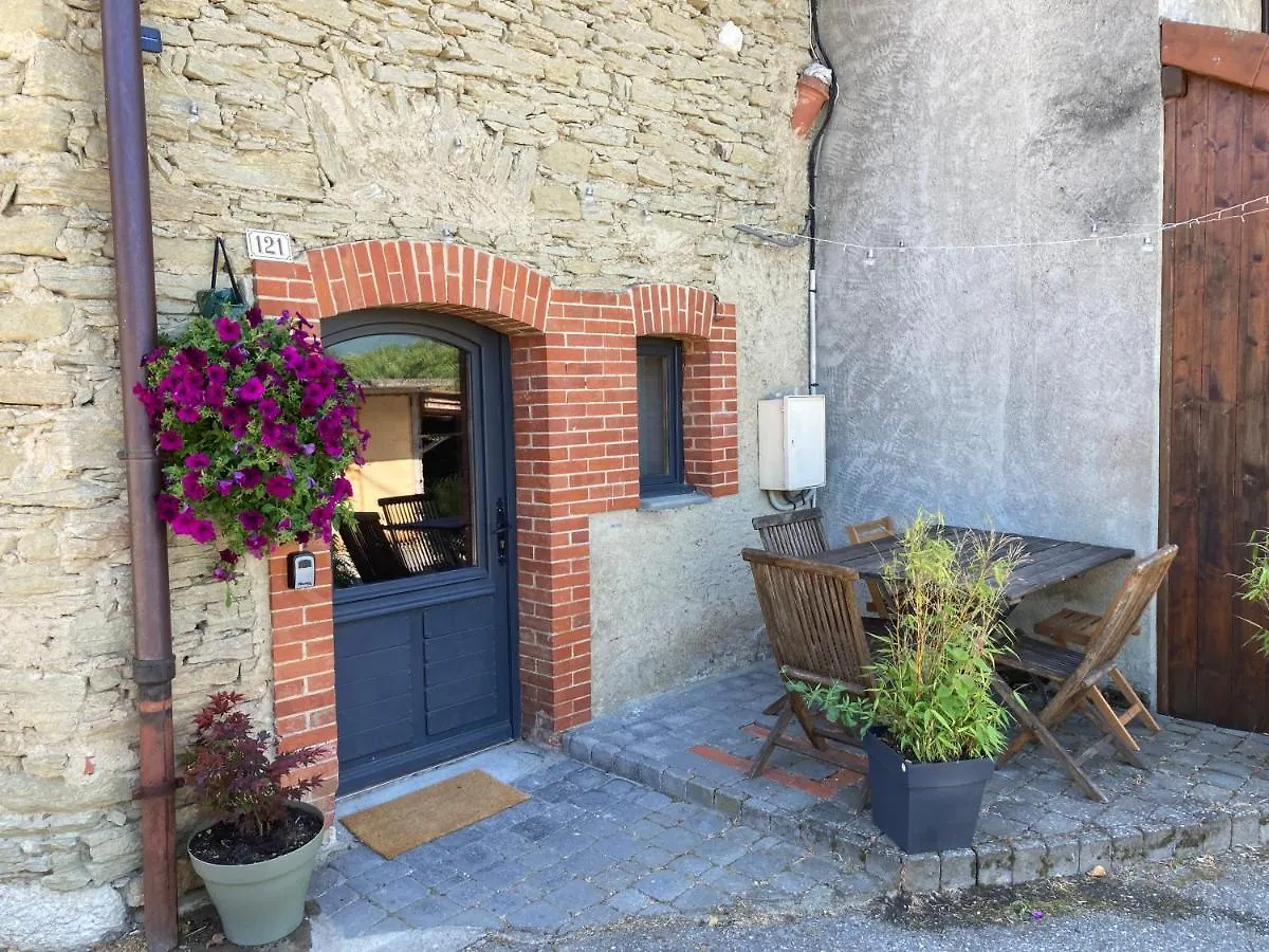 Holiday home Maison En Pierre De70 M2 Au Coeur D'Un Hameau Seyssel